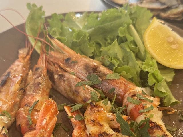 Grilled prawns, 30 g of protein